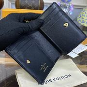 Louis Vuitton M81599 Lou Coussin Wallet Black Size 11.5 x 8.5 x 2.2 cm - 2
