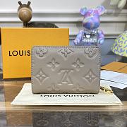 Louis Vuitton M81673 Lou Coussin Wallet Camel Brown Size 11.5 x 8.5 x 2.2 cm - 5