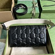 Gucci GG Matelassé Small Bag 724529 Black Size 25.5x16x8.5cm - 4