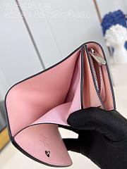 Louis Vuitton M62541 Iris Compact Wallet Magnolia Pink Size 12 x 9.5 x 3 cm - 4