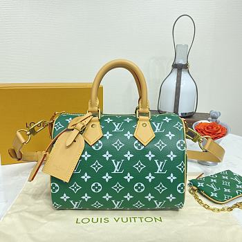 Louis Vuitton Speedy P9 Bandoulière 25 M24423 Green Size 25 x 15 x 15 cm