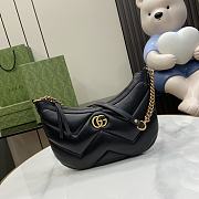 Gucci GG Marmont Small Shoulder Bag 777263 Black Size 26x17x4 cm - 1