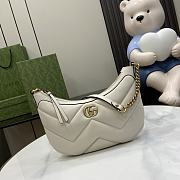 Gucci GG Marmont Small Shoulder Bag 777263 White Size 26x17x4 cm - 1