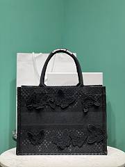 Medium Dior Book Tote Black D-Lace Butterfly Embroidery with 3D Macramé Effect Size 36 x 27.5 x 16.5 cm - 3
