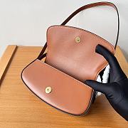 Celine Clutch On Strap Tabou In Smooth Calfskin Tan Size 18.5 X 9.5 X 5 CM - 5