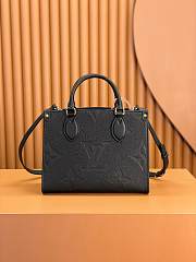 Louis Vuitton M45653 OnTheGo PM Tote Bag Black Size 25 x 19 x 11.5 cm - 1