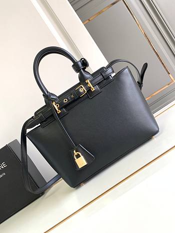 Teen Celine Conti Bag In Supple Calfskin Black Size 26 X 21 X 11 CM