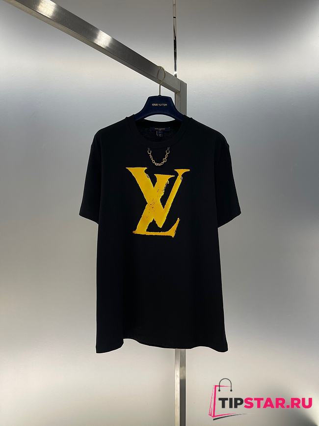 Louis Vuitton Graphic LV Print T-Shirt - 1
