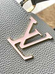 Louis Vuitton M23280 Capucines BB Bag Grey Size 18 x 27 x 9 cm - 3