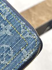 Louis Vuitton M82957 Zippy Coin Purse Denim Blue Size 11 x 8.5 x 2 cm - 5