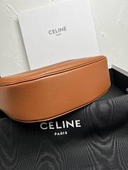 Celine Heloise Cuir Triomphe Bag In Supple Calfskin Tan Size 30 X 28.5 X 8 CM - 5
