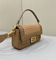 Fendi Baguette Sand And Brown Interlaced Leather Bag Size 27x15x6 cm - 3