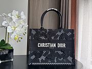 Medium Dior Book Tote Black D-Lace Butterfly Embroidery with 3D Macramé Effect Size 36 x 27.5 x 16.5 cm - 1