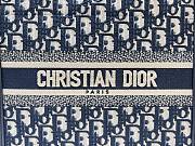 Small Dior Book Tote Blue Dior Oblique Embroidery and Calfskin Size 26.5 x 21 x 14 cm - 2