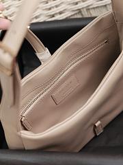 YSL Le 5 À 7 In Padded Lambskin 763419 Beige Size 23 X 16 X 6.5 CM - 3