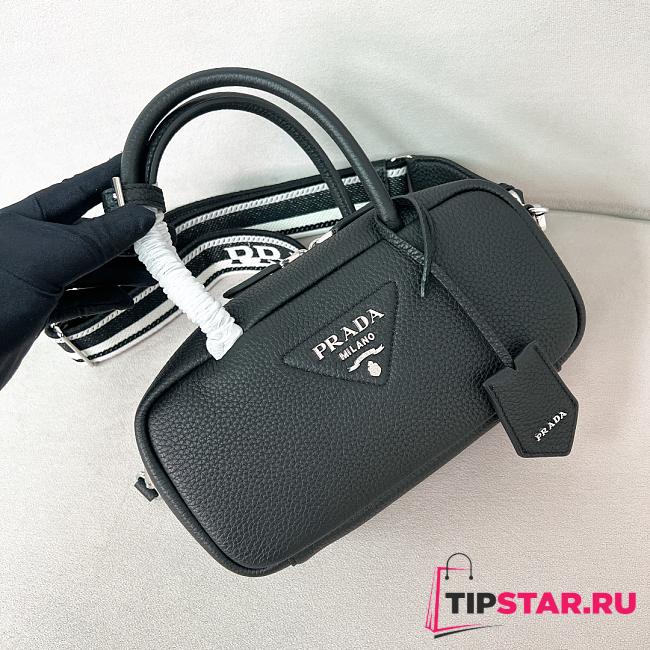 Prada Leather Top-Handle Bag Black Size 24x12x8 cm - 1