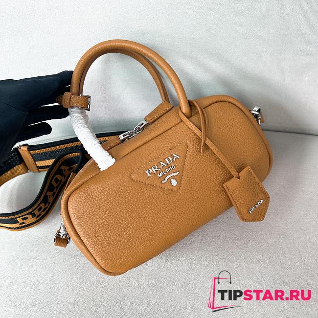 Prada Leather Top-Handle Bag Brown Size 24x12x8 cm - 1