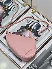 Dior Saddle Shoulder Pouch Pink Goatskin Size 20 x 15 x 4 cm - 5