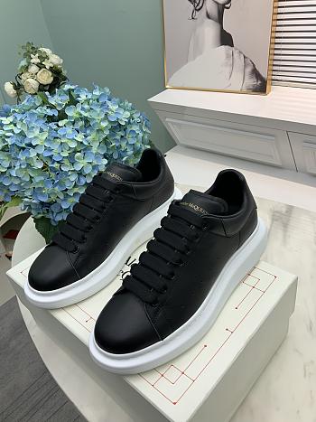 Alexander Mcqueen Women's Oversized Sneaker in Black