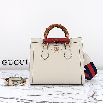 Gucci Diana Small Tote Bag White 702721 Size 27x24x11 cm