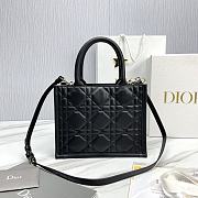Small Dior Book Tote Black Macrocannage Calfskin Size 26.5 x 21 x 14 cm - 2