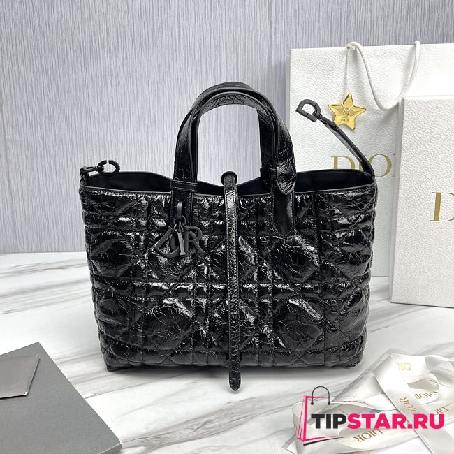 Medium Dior Toujours Bag Black Macrocannage Crinkled Calfskin Size 28.5 x 21.5 x 17 cm - 1