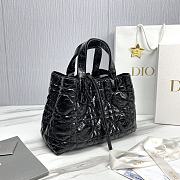 Medium Dior Toujours Bag Black Macrocannage Crinkled Calfskin Size 28.5 x 21.5 x 17 cm - 4