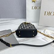 Small C'est Dior Bag Blue Dior Oblique Jacquard Size 17 x 18 x 7 cm - 5