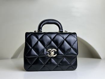 Chanel AS4543 Black Size 14 × 20 × 7cm