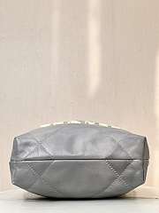 Chanel 22 Mini Handbag White & Silver AS3980 Size 20 × 19 × 6 cm - 5