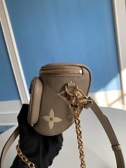 Louis Vuitton M83219 Mini Bumbag Bicolour Size 17 x 12 x 9.5 cm - 2