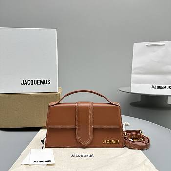 Jacquemus Le Grand Bambino Crossbody Flap Bag Light Brown Size 23.5x13 cm