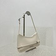 Jacquemus Le Bisou Ceinture Belted Shoulder Bag Off-White Size 26 x 14 cm - 4