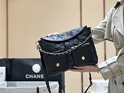 Chanel Large Hobo Bag AS4668 Size 21.5 × 30 × 5 cm - 5