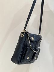 Chanel Large Hobo Bag AS4668 Size 21.5 × 30 × 5 cm - 2