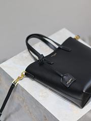 YSL Shopping Saint Laurent Mini Bag In Box Saint Laurent 773995 Black Size 18 X 17 X 8 CM - 4