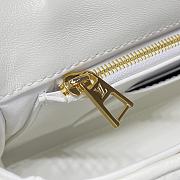 Louis Vuitton M25060 GO-14 MM Cream Beige Size 23 x 16 x 10 cm - 4