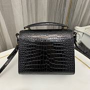 YSL Cassandra Mini Top Handle Bag In Crocodile-Embossed Shiny Leather 623930 Size 20 X 16 X 7,5 CM - 4