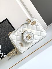 Chanel Camera Bag AS4817 White Size 11.5 × 16 × 6 cm - 1
