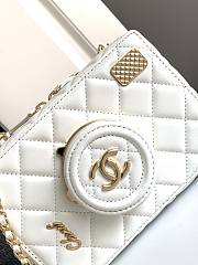Chanel Camera Bag AS4817 White Size 11.5 × 16 × 6 cm - 4