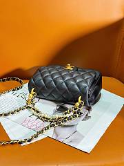 Chanel Mini Flap Bag AS4385 Black Lambskin Size 12.5 × 17 × 5 cm - 2