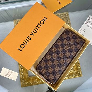 Louis Vuitton N41626 Clémence Wallet Rose Damier Ebene Size 19.5 x 9 x 1.5 cm