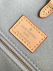 Louis Vuitton N40518 OnTheGo MM Pistachio Size 35 x 27 x 14 cm - 2