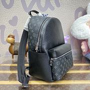 Louis Vuitton M31033 Discovery Backpack Black Size 29 x 38 x 20 cm - 2