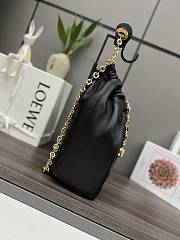 Loewe Small Squeeze Bag In Nappa Lambskin Black Size 29X24X10.5 cm - 5