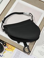 Dior Mini Saddle Bag With Strap Black Ultramatte Calfskin Size 19 x 16 x 5 cm - 4