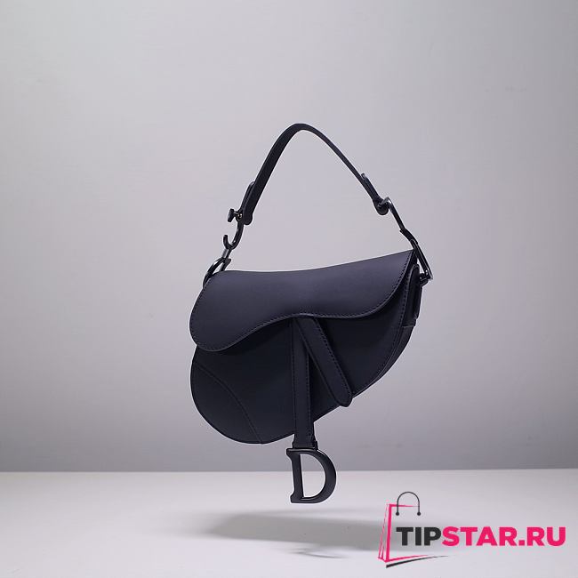 Dior Mini Saddle Bag Black Ultramatte Calfskin Size 21 x 18 x 5 cm - 1