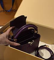 Louis Vuitton N94230 Capucines Ostrich Mini Purple Size 21 x 14 x 8 cm - 5