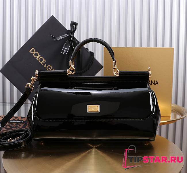 D&G Elongated Sicily Handbag Black Patent Size 18 x 29 x 10 cm - 1