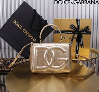 DG Logo Bag Top-handle Bag Gold Size 13.5 x 17.5 x 6.5 cm